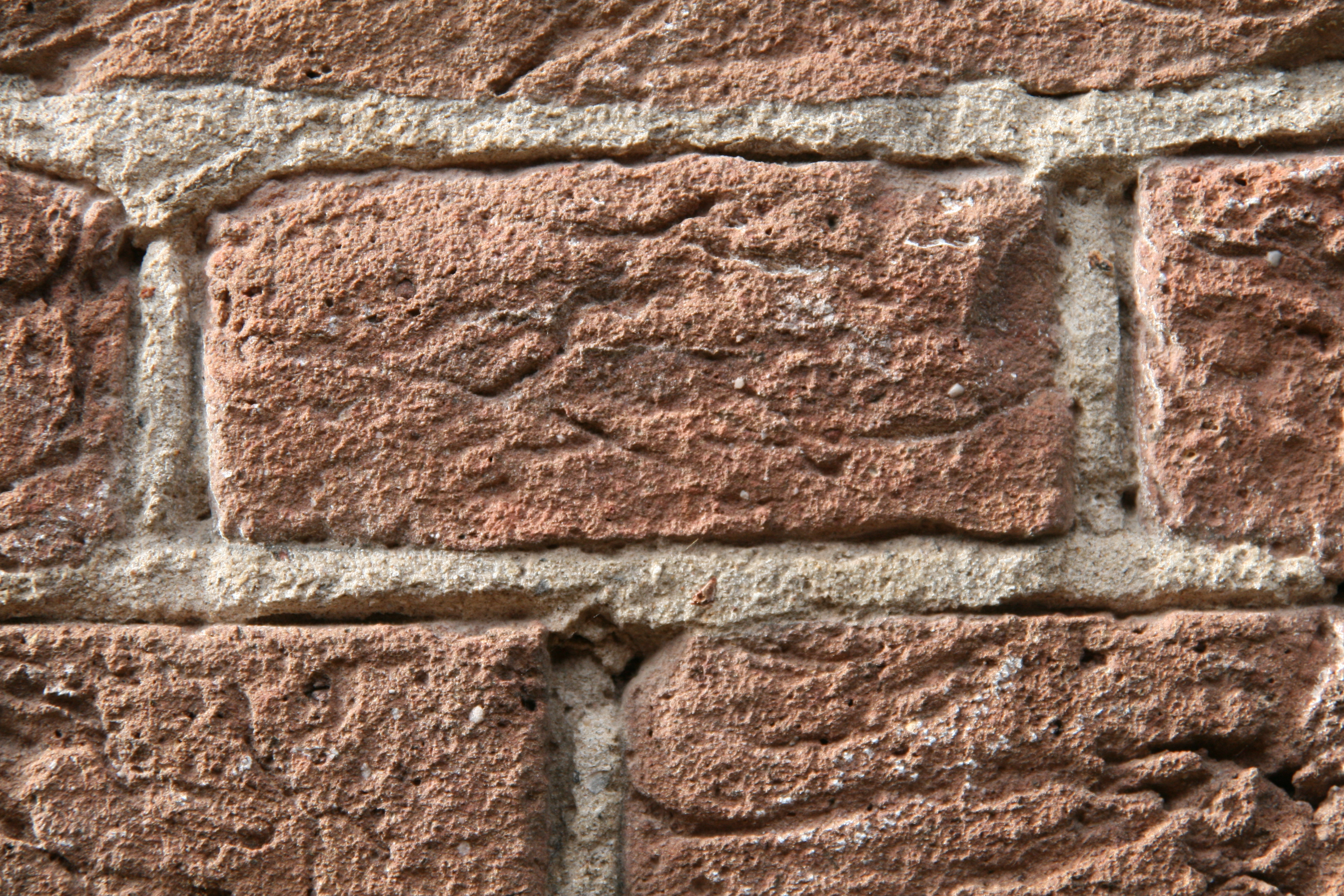 High QualityClose Up Brick Textures Close Up Sloppy Mortar With Bric